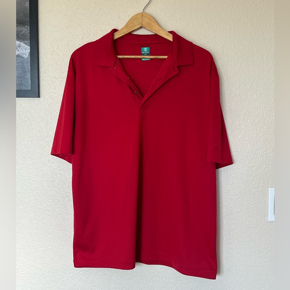 Pro Tour | Red Textured Airplay Polo - Picture 2 of 8